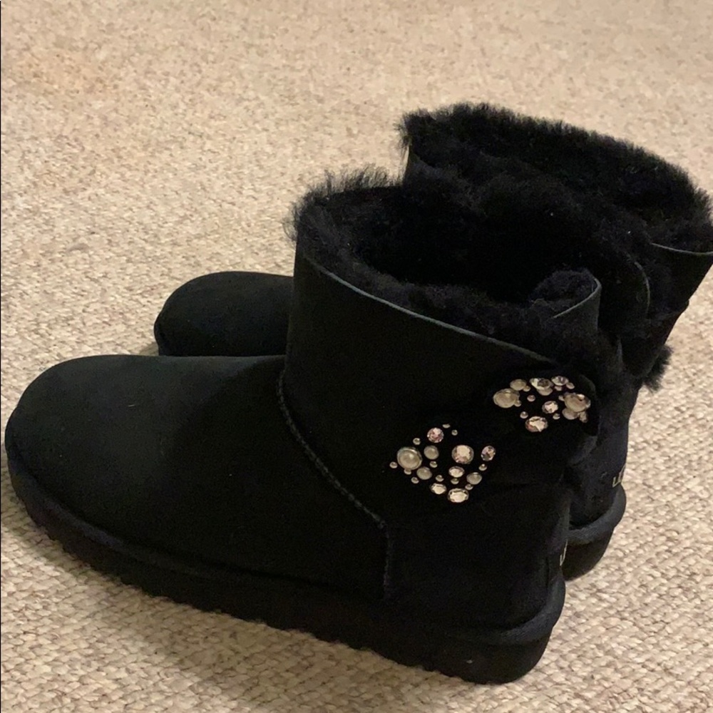 Mini Sparkly Bow Uggs
